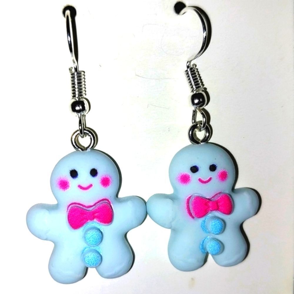 Super cute festive gingerbread holiday earrings